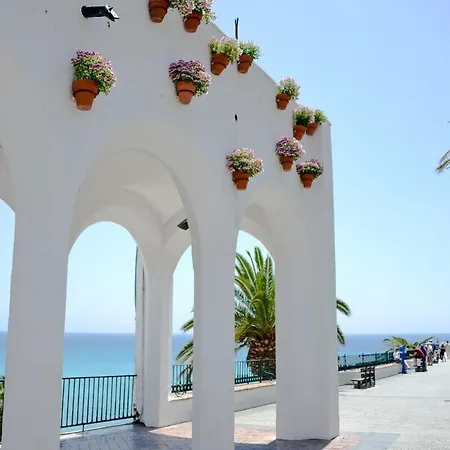 Flores De Burriana Διαμέρισμα Nerja